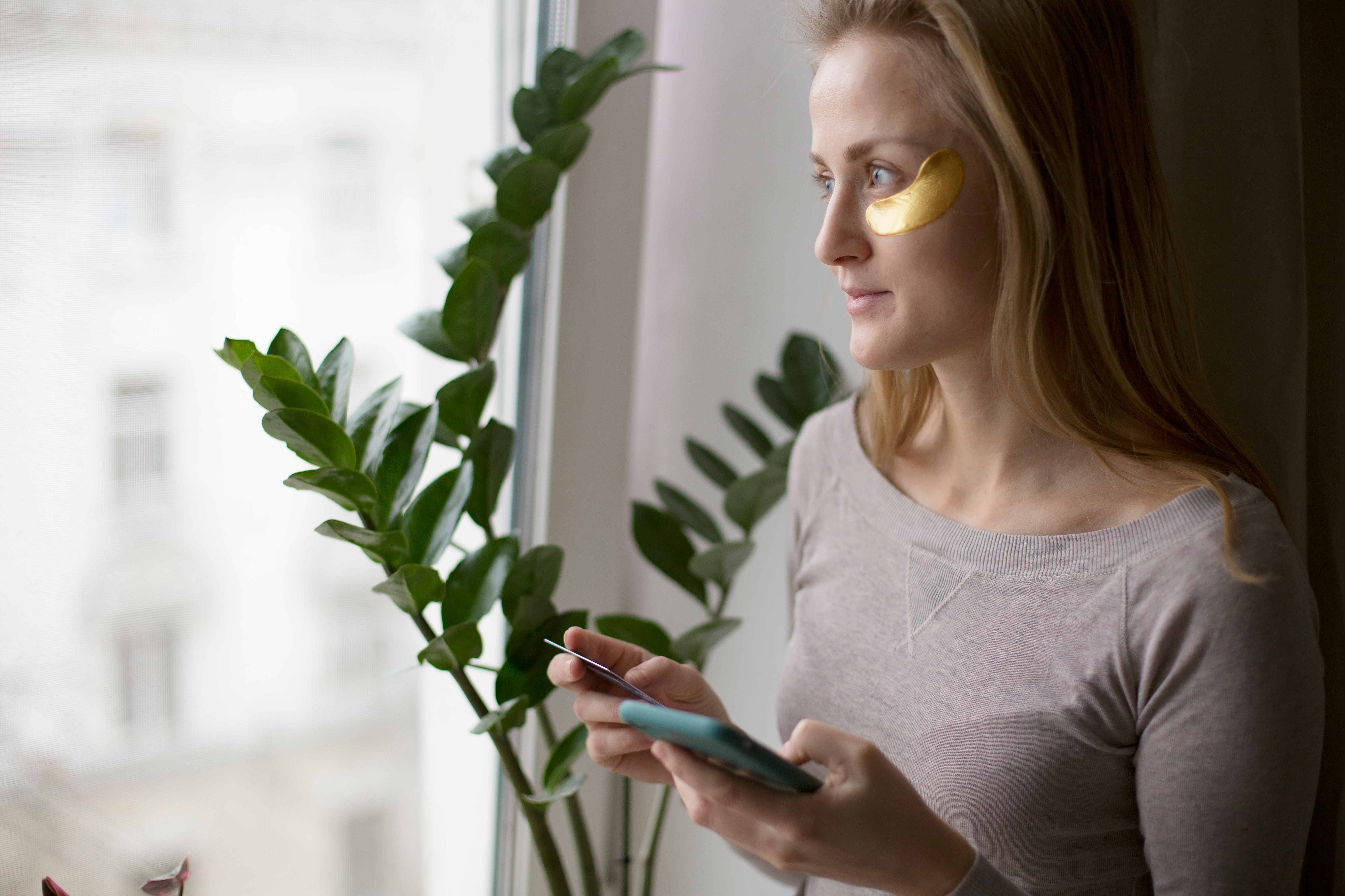 Технологии и приложения для поддержки осознанности