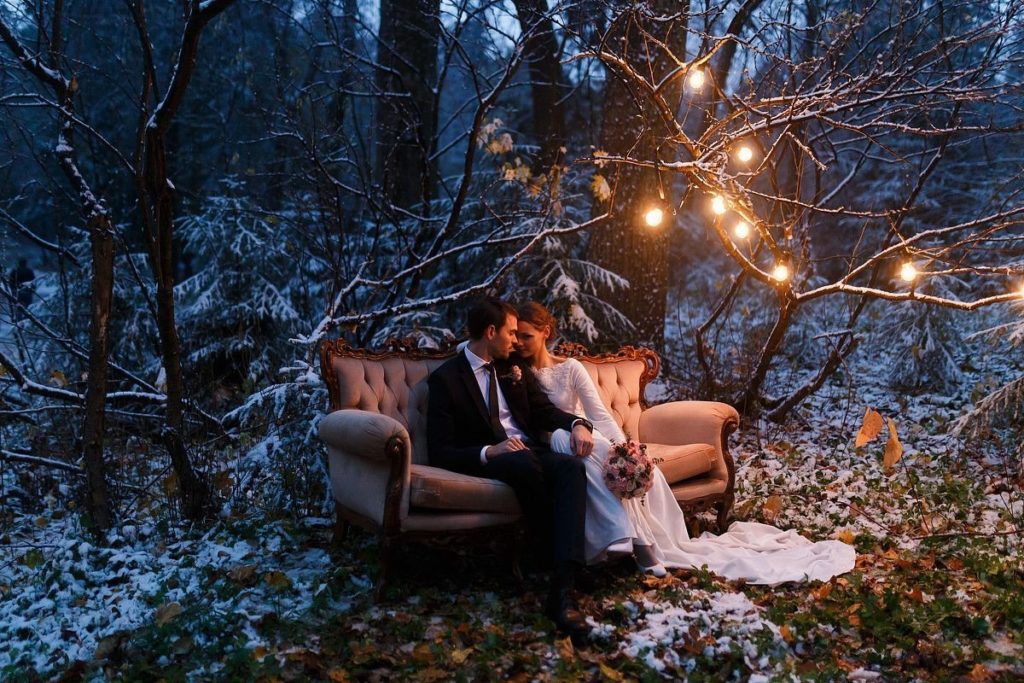 Зимняя свадьба ночная фотосессия