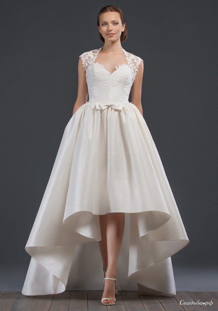 ассиметричные свадебные платья 2023
