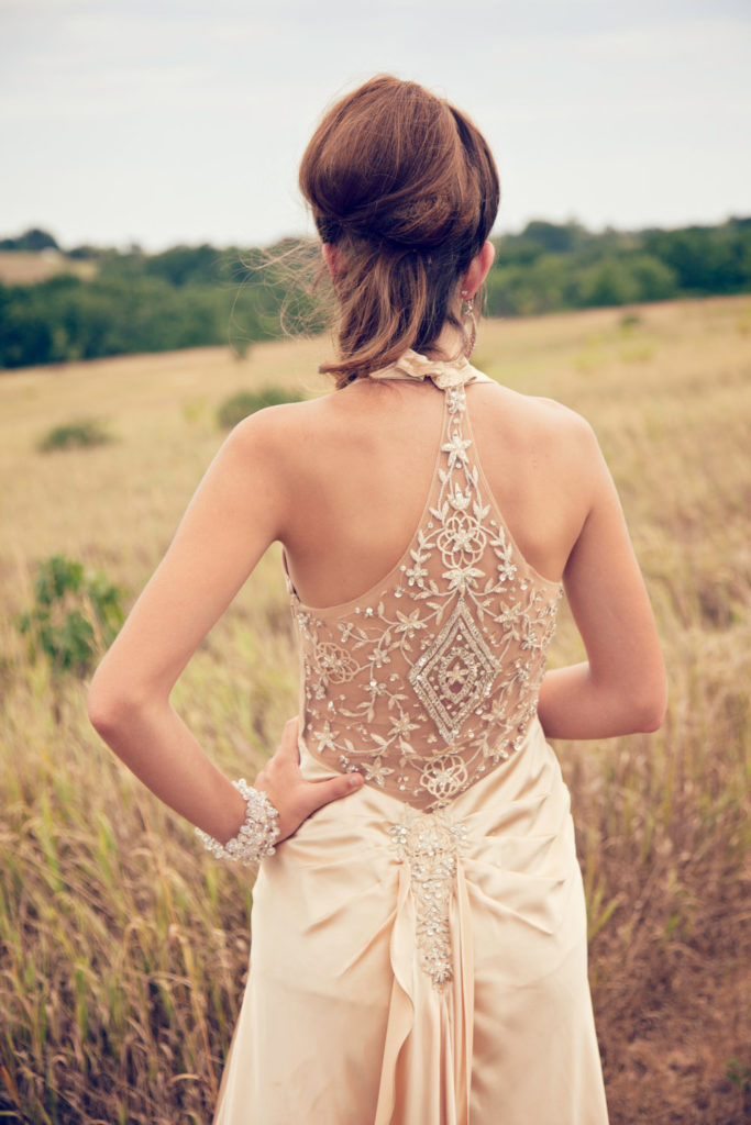 Свадебное платье открытая спина