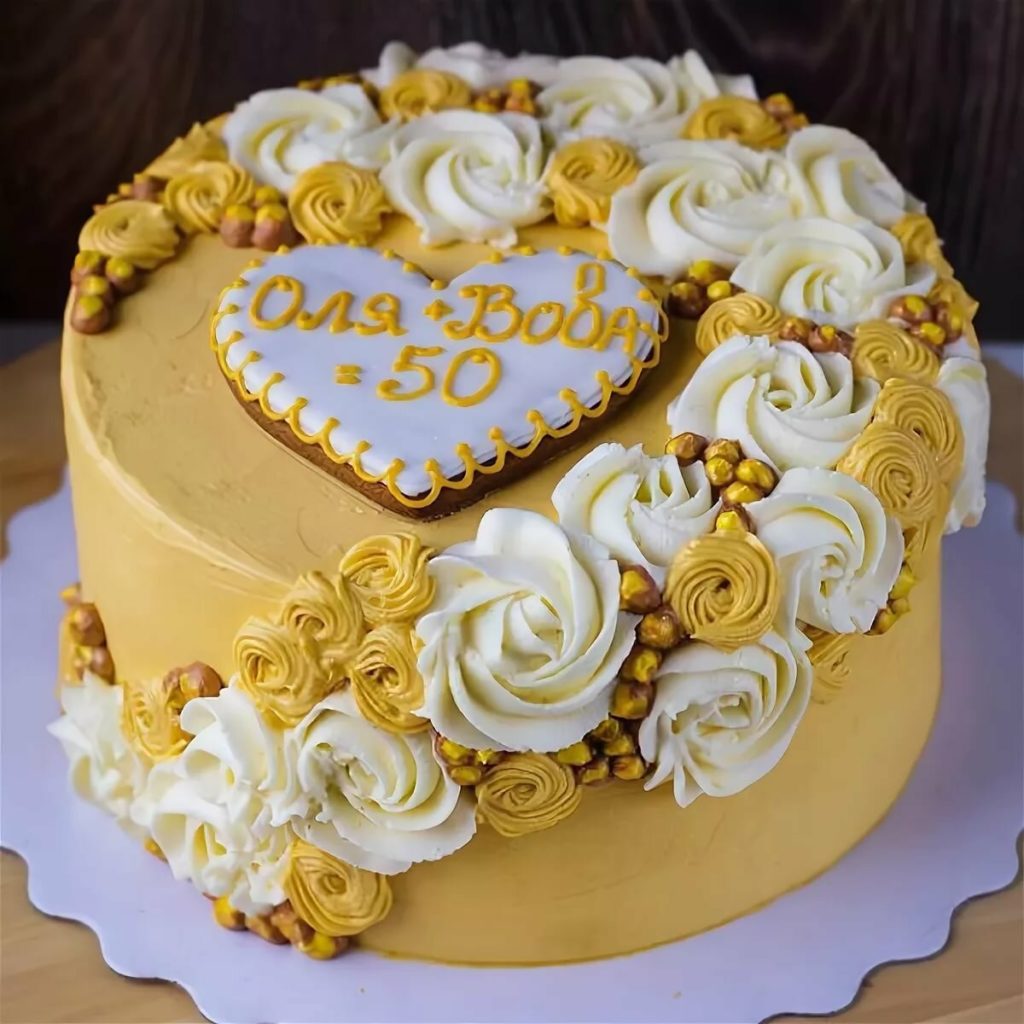Торт на годовщину свадьбы с цветами