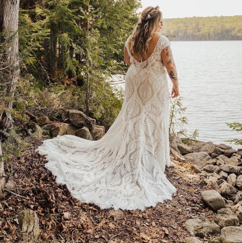 Платье для полной невесты