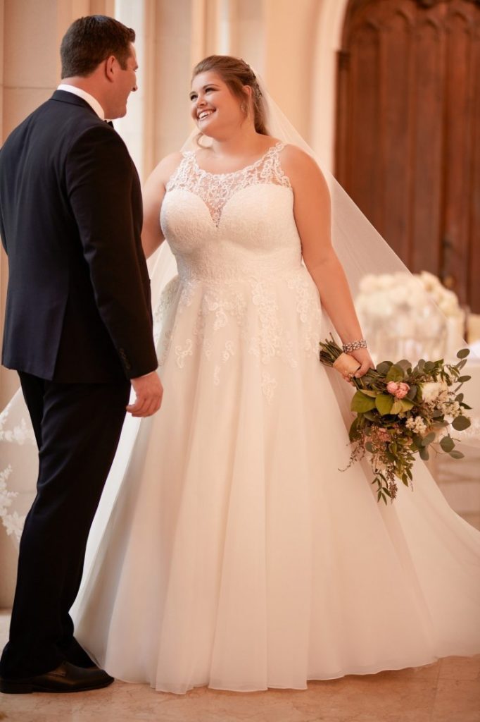 Платье для полной невесты
