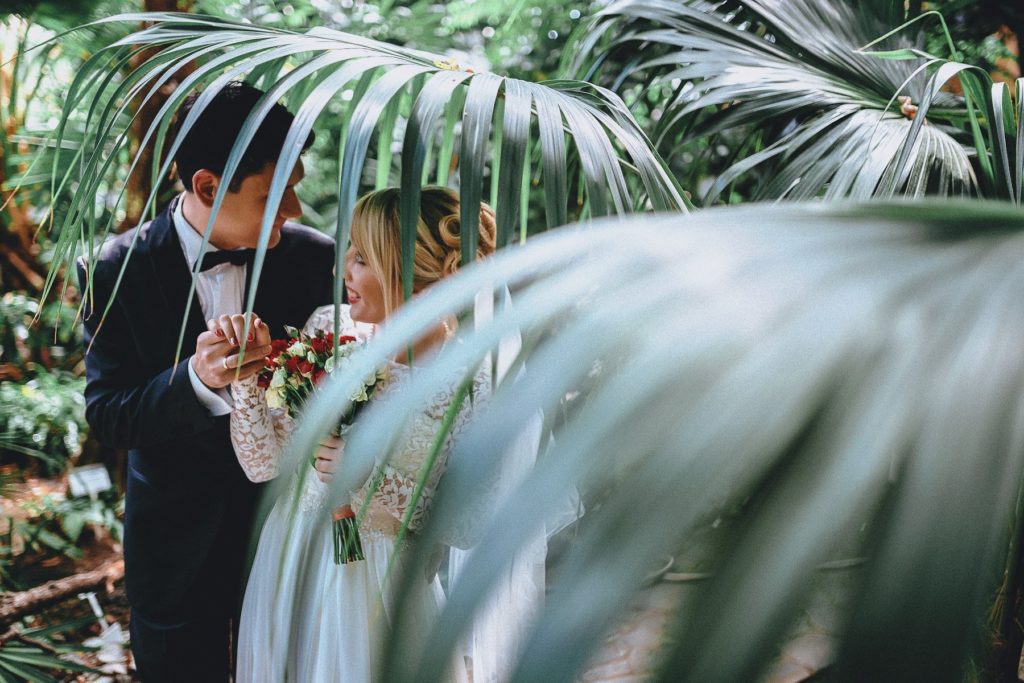 Свадьба в ботаническом саду