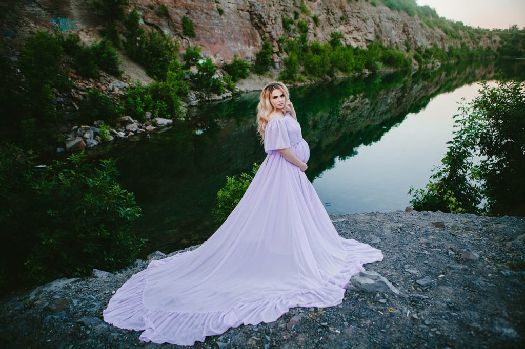 Свадебное платье для беременных со шлейфом