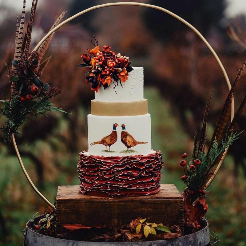 Торт для свадьбы на природе