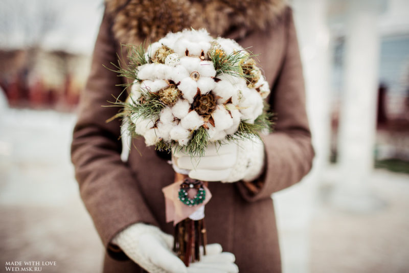 Букет невесты зима