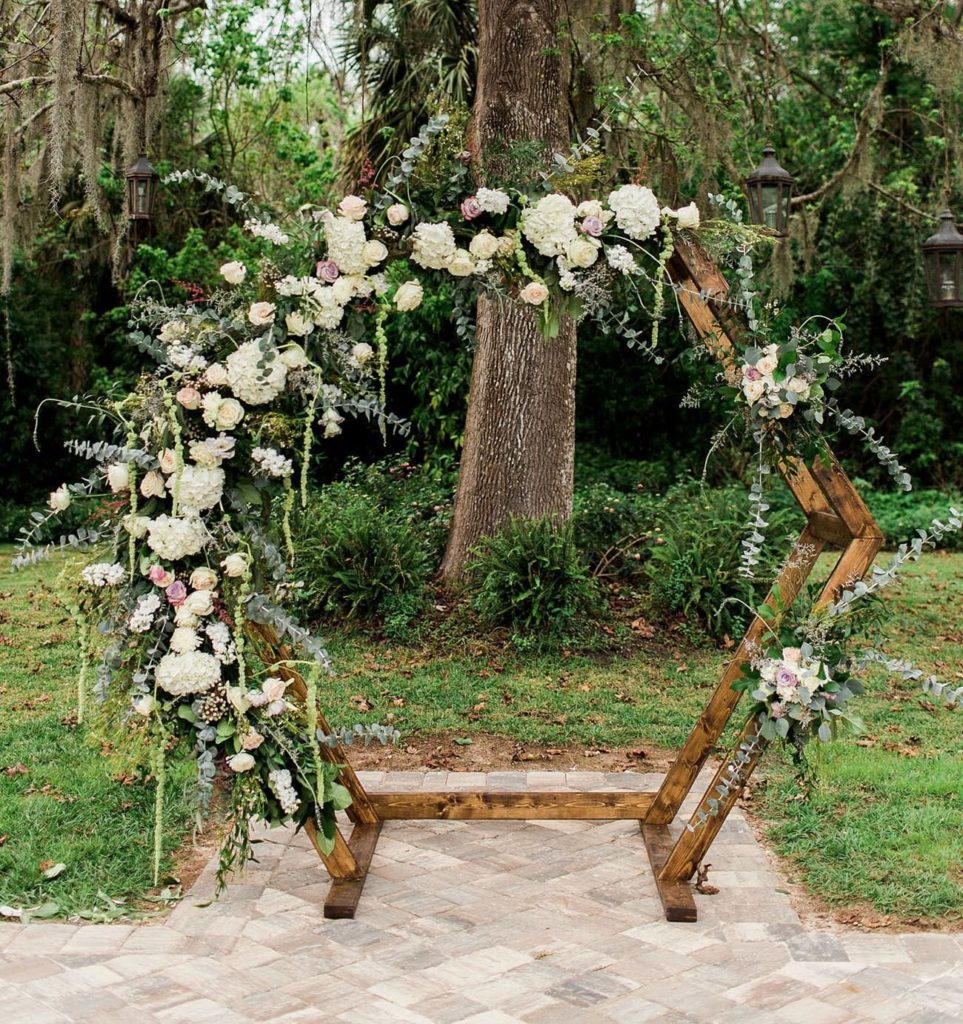 Свадебная арка дерево