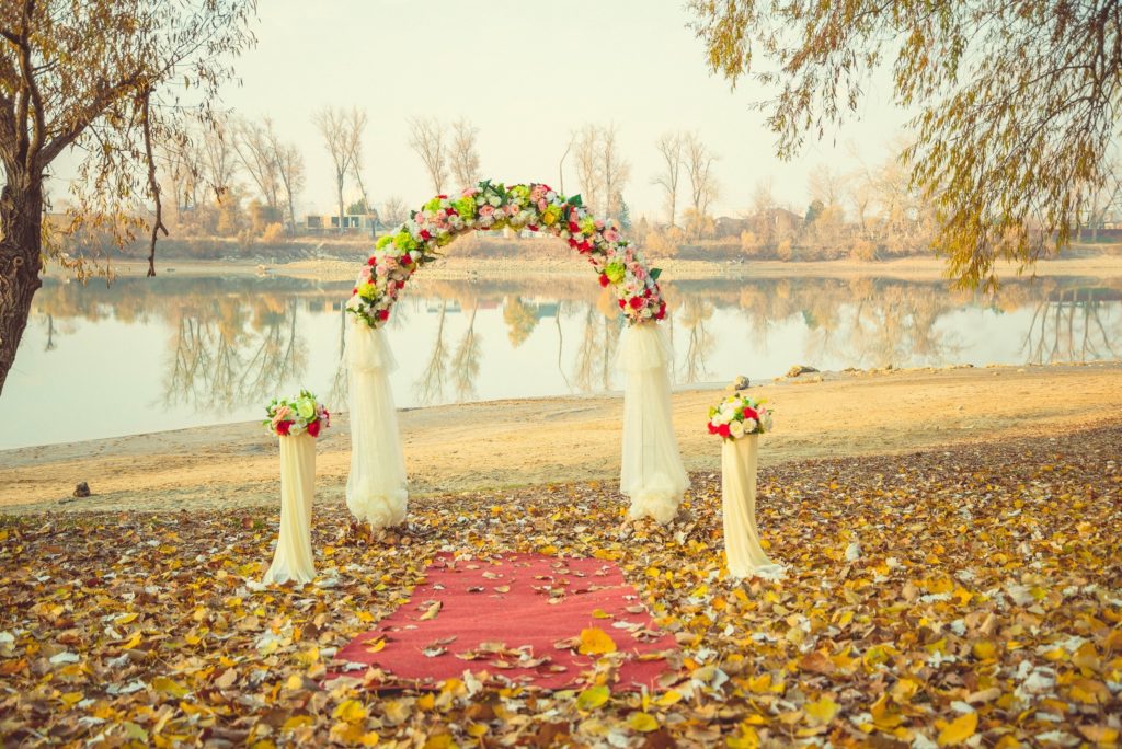 свадебная арка осенняя