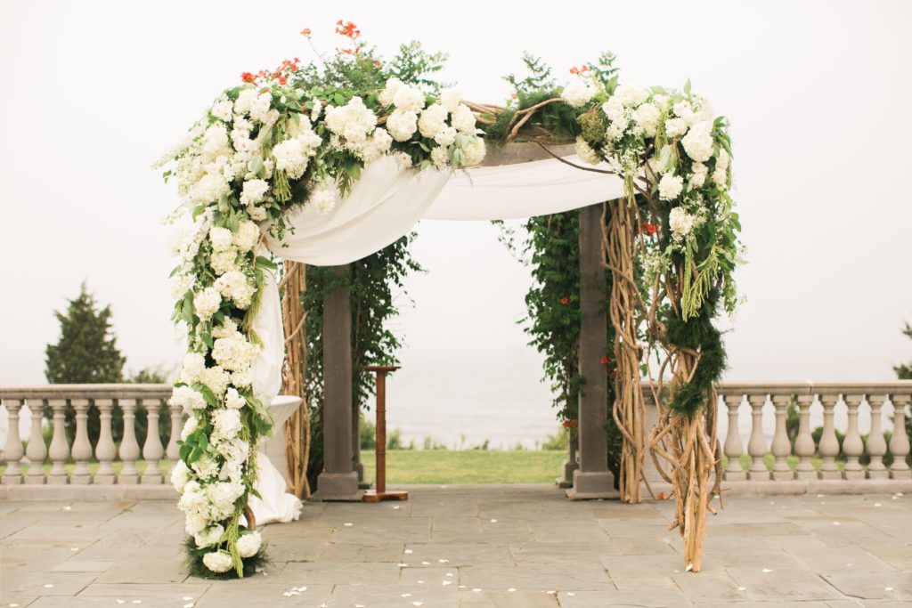 свадебная арка весенняя